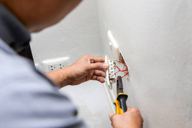 Best Affordable Emergency Electrician  in Corrales, NM